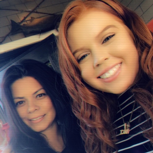 Meet your posher, Krissy - Picture 2 of 8